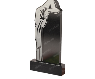Monumente sculptate din granit