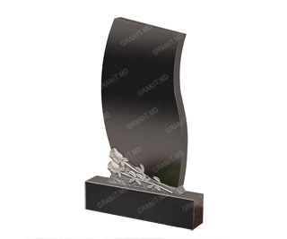 Monumente sculptate din granit
